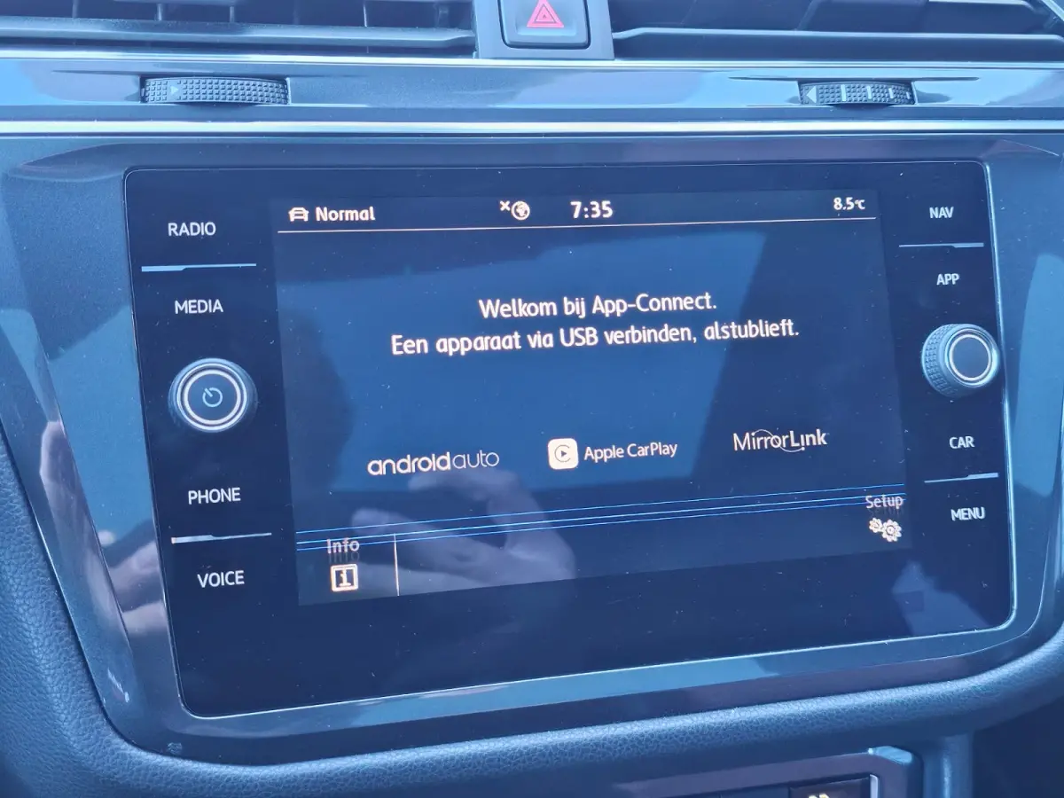 1.5 TSI Highline Business R-line 7p. | LED | Pano | Trekhaak | Leder | Stoelverwarming | Camera | ACC | App-connect | All-seasons | Vol |