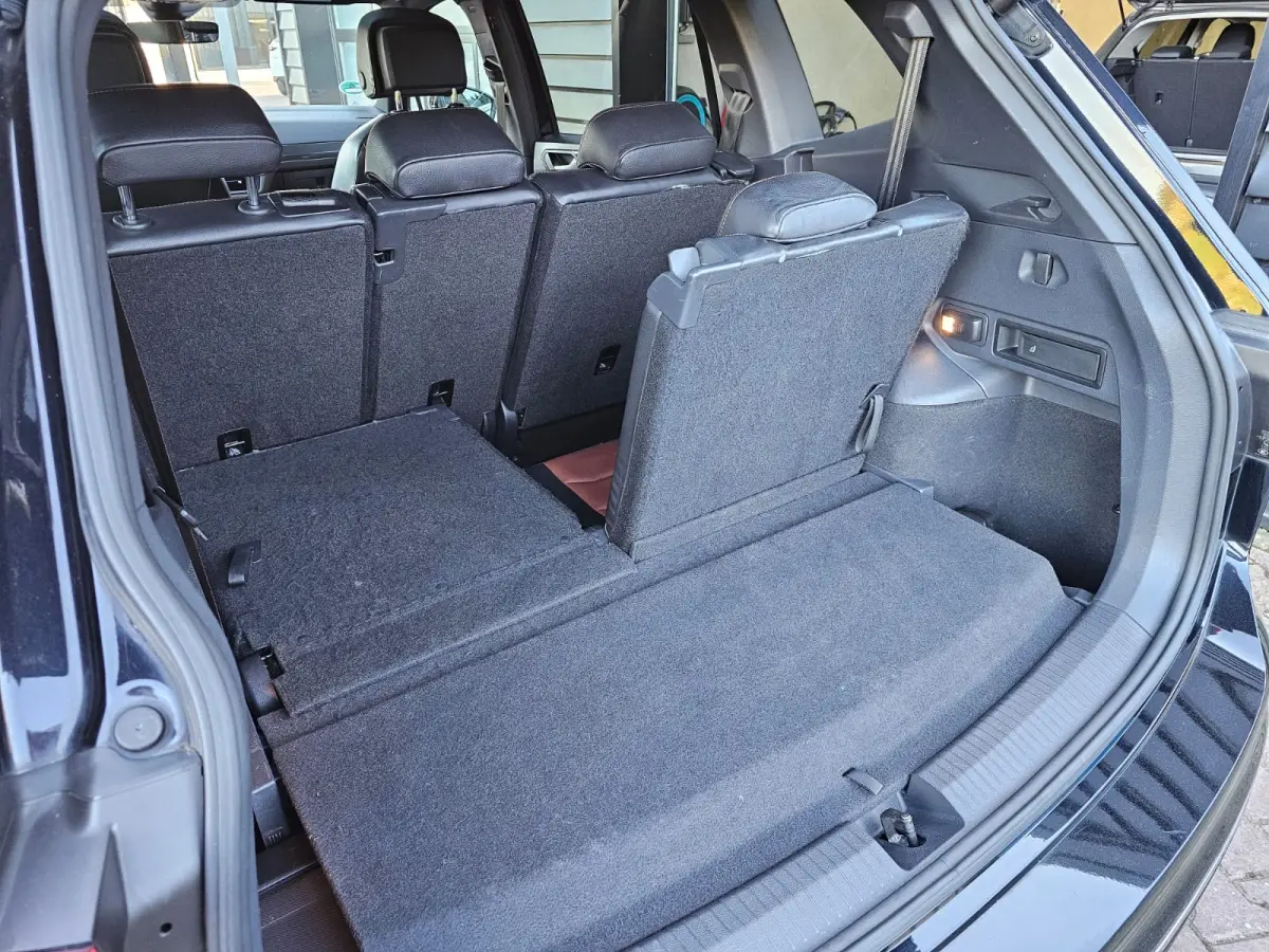1.5 TSI Highline Business R-line 7p. | LED | Pano | Trekhaak | Leder | Stoelverwarming | Camera | ACC | App-connect | All-seasons | Vol |