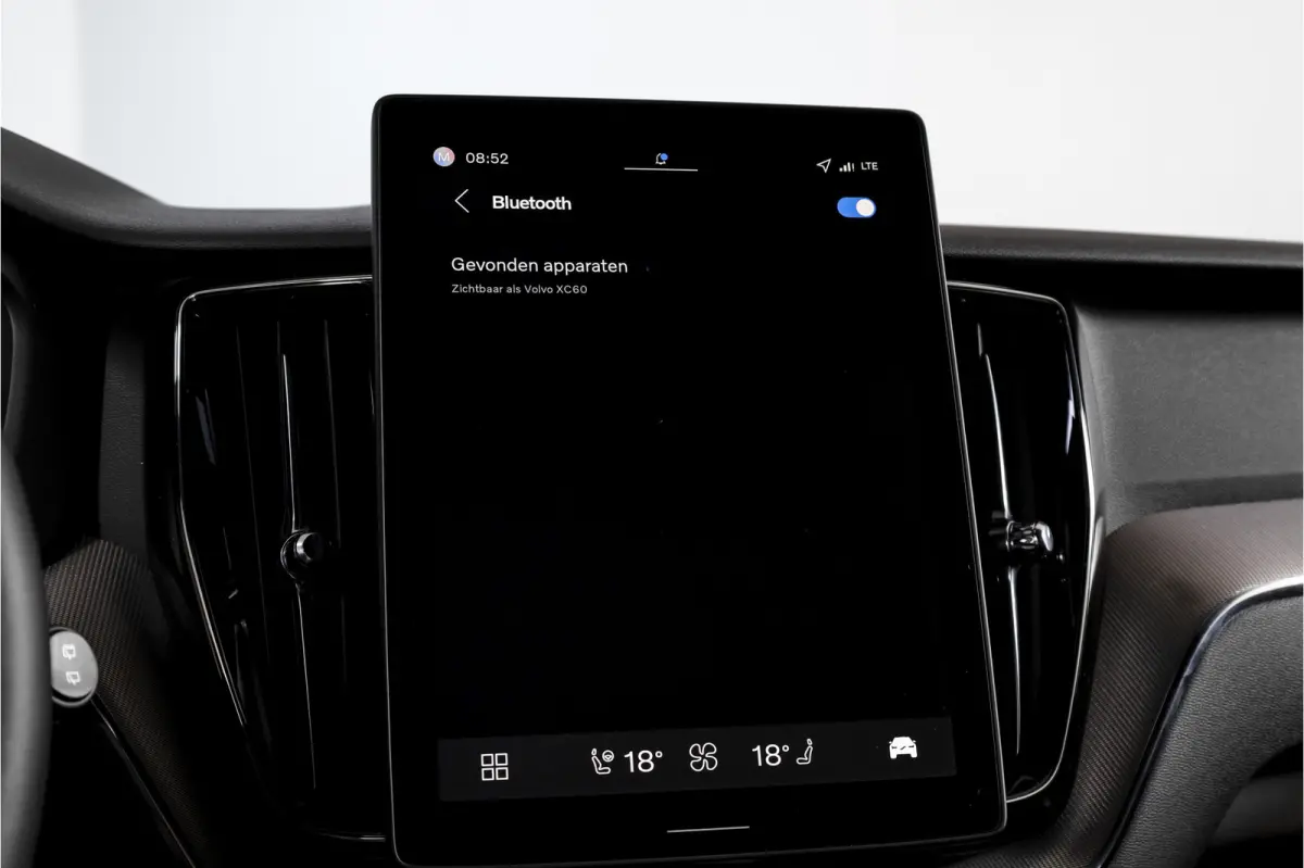 2.0 T8 Plug-in hybrid AWD Plus Black Edition | S/K Panodak | Harman/Kardon | Dig.Cockpit | Adapt.Cruise | Stoel-+Stuurverw. | Elek. stoelen | Camera | NAV+App.Connect | ECC | LM 21" | 6030