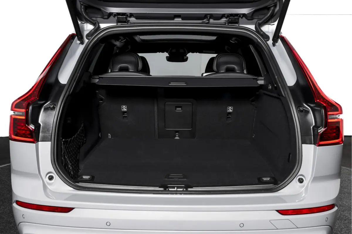 2.0 T8 Plug-in hybrid AWD Plus Black Edition | S/K Panodak | Harman/Kardon | Dig.Cockpit | Adapt.Cruise | Stoel-+Stuurverw. | Elek. stoelen | Camera | NAV+App.Connect | ECC | LM 21" | 6030
