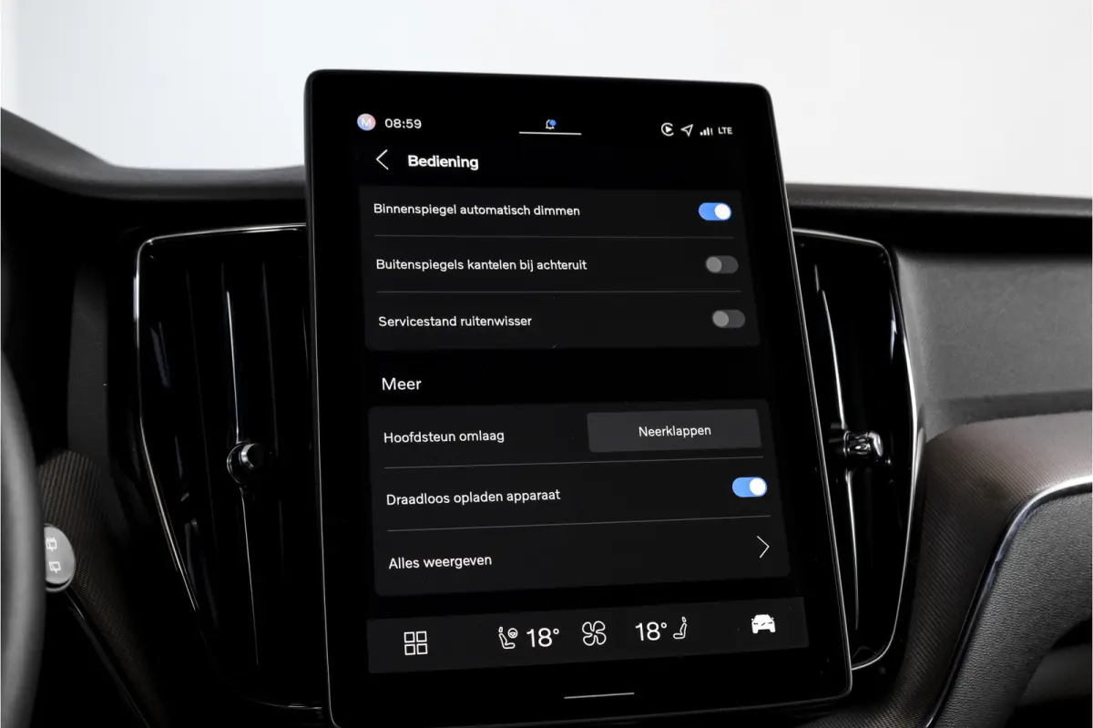 2.0 T8 Plug-in hybrid AWD Plus Black Edition | S/K Panodak | Harman/Kardon | Dig.Cockpit | Adapt.Cruise | Stoel-+Stuurverw. | Elek. stoelen | Camera | NAV+App.Connect | ECC | LM 21" | 6030