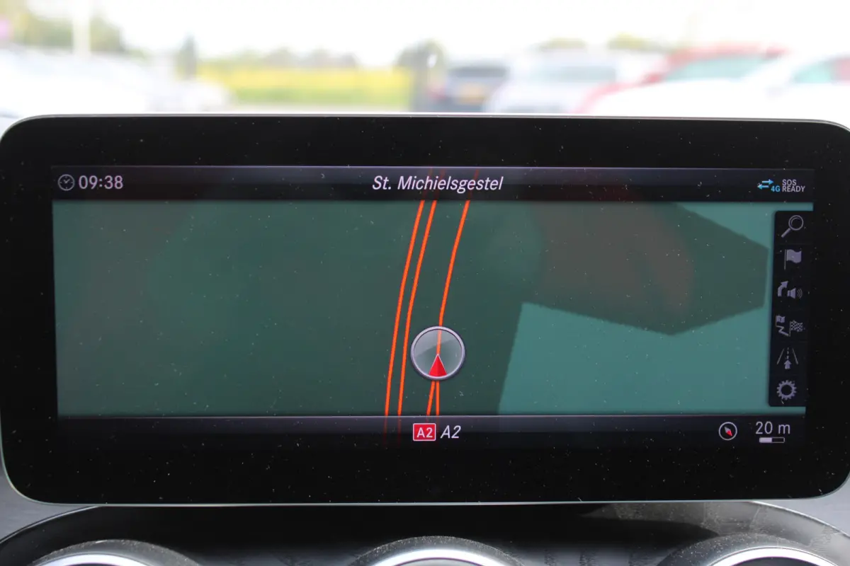 160 AUT9 AMG NIGHT PAKKET PANORAMADAK 360-CAMERA 19'' NL AUTO