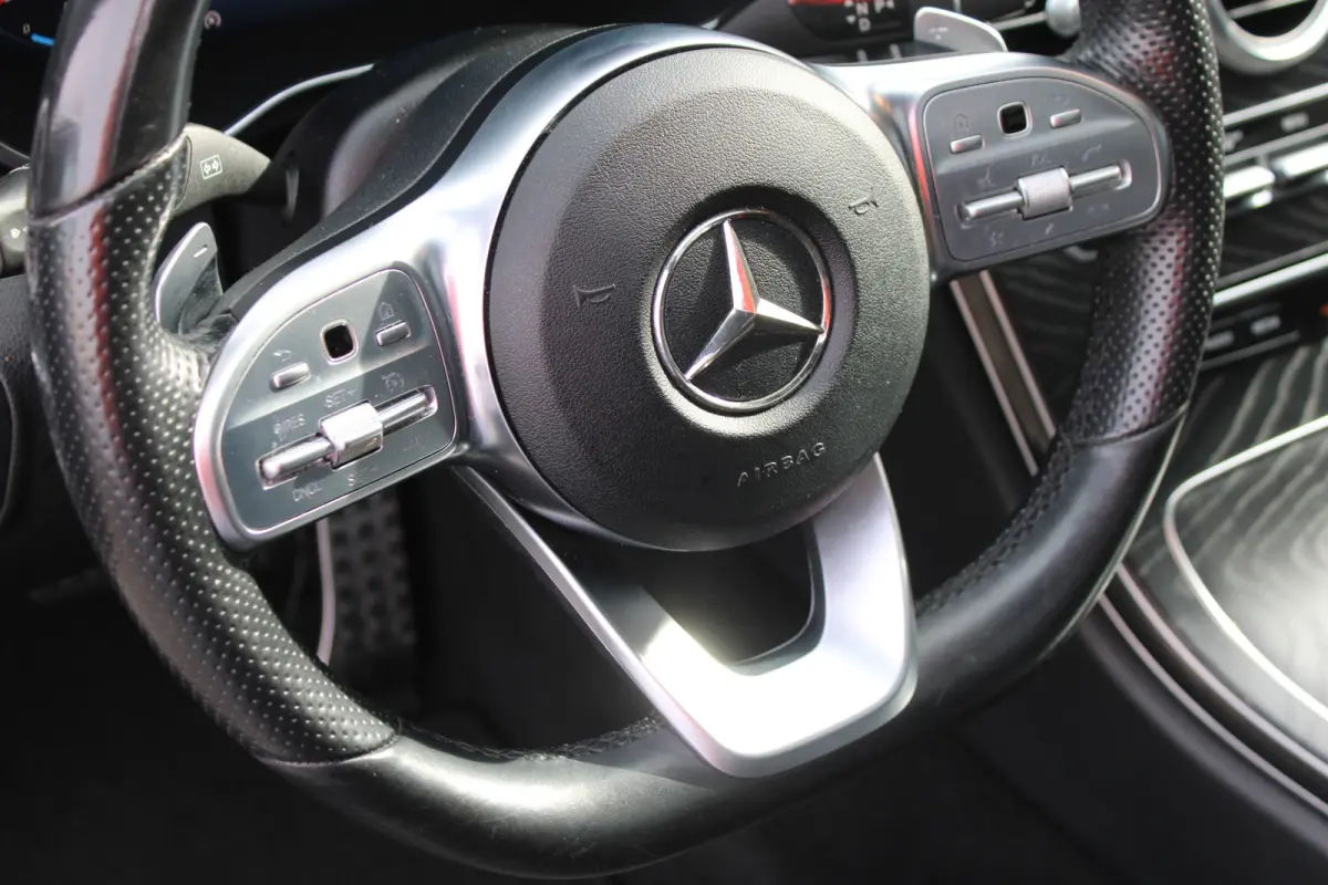 160 AUT9 AMG NIGHT PAKKET PANORAMADAK 360-CAMERA 19'' NL AUTO