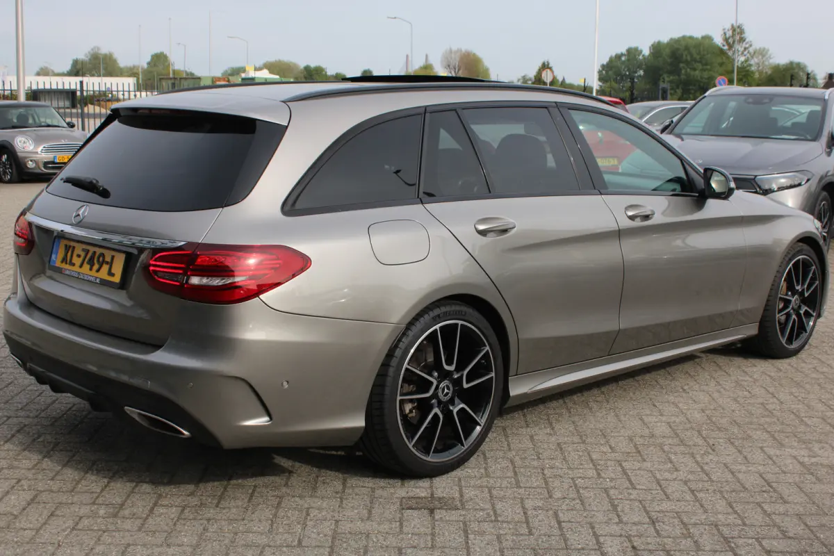160 AUT9 AMG NIGHT PAKKET PANORAMADAK 360-CAMERA 19'' NL AUTO