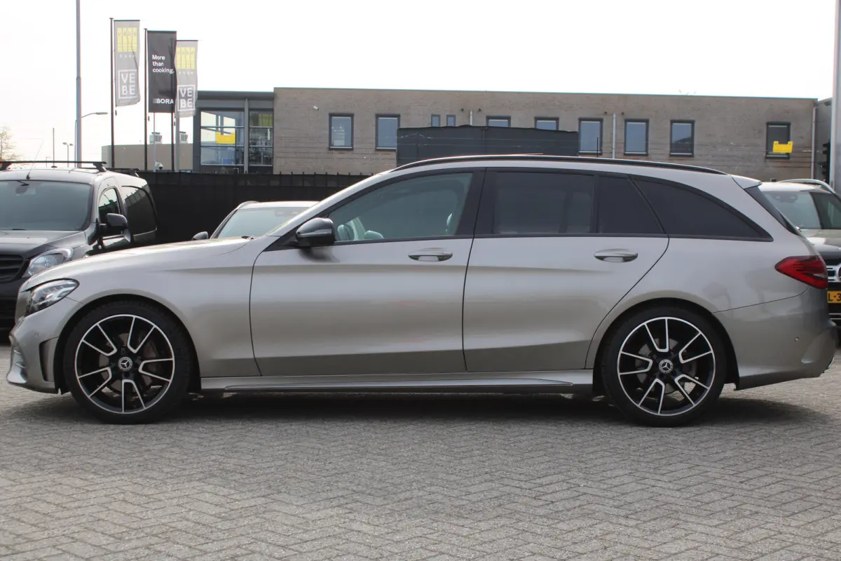 160 AUT9 AMG NIGHT PAKKET PANORAMADAK 360-CAMERA 19'' NL AUTO