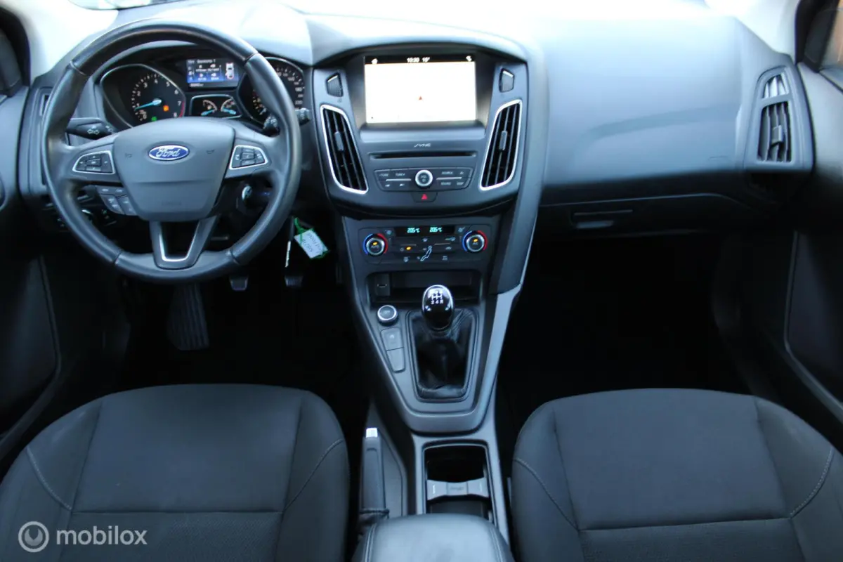 1.0 Turbo Lease Edition, Navi, App connect, Pdc, Cruise, Clima, Telefoon