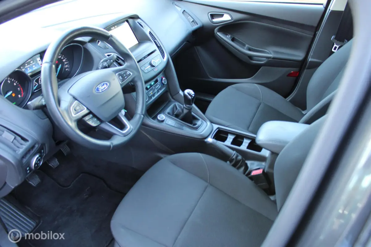 1.0 Turbo Lease Edition, Navi, App connect, Pdc, Cruise, Clima, Telefoon