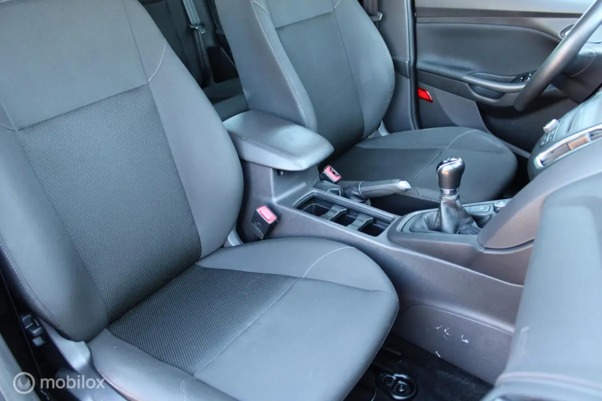 1.0 Turbo Lease Edition, Navi, App connect, Pdc, Cruise, Clima, Telefoon
