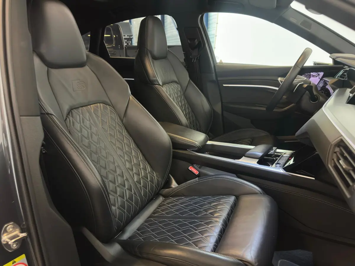 55 quattro S edition 95 kWh|B&O|SFEER|PANO|HUD|