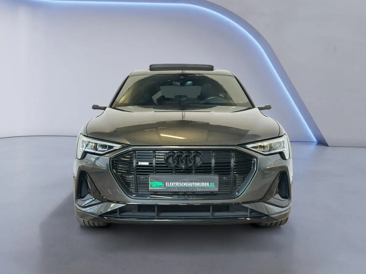 55 quattro S edition 95 kWh|B&O|SFEER|PANO|HUD|