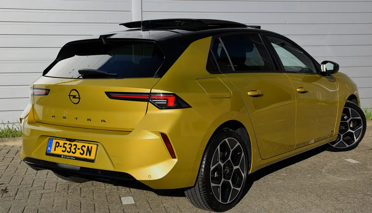 1.2 Turbo Ultimate*1e Eigenaar*27Dkm*NAP*Head-up*360Cam*Pano*Vol