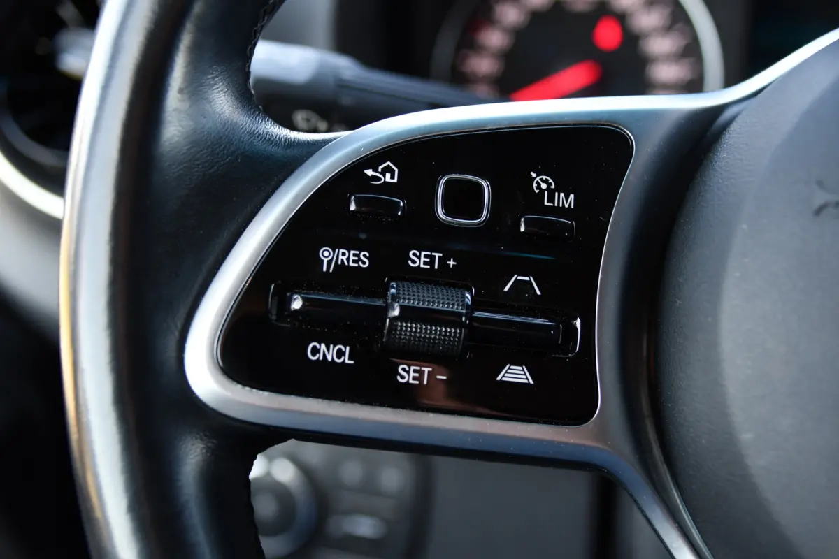 319 V6 3.0 CDI L2H2 PB Edition MARGE! Adaptieve Cruise, Camera, Carplay, 190pk, LED, Stoelverwarming, Multimedia, Automaat, Uniek!