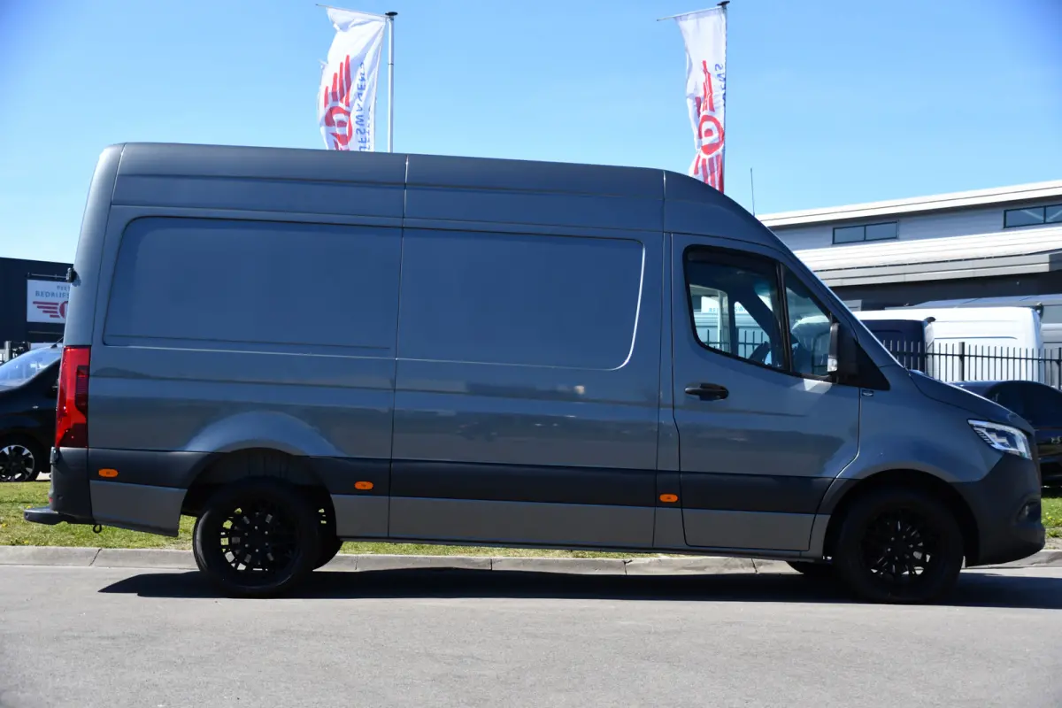 319 V6 3.0 CDI L2H2 PB Edition MARGE! Adaptieve Cruise, Camera, Carplay, 190pk, LED, Stoelverwarming, Multimedia, Automaat, Uniek!