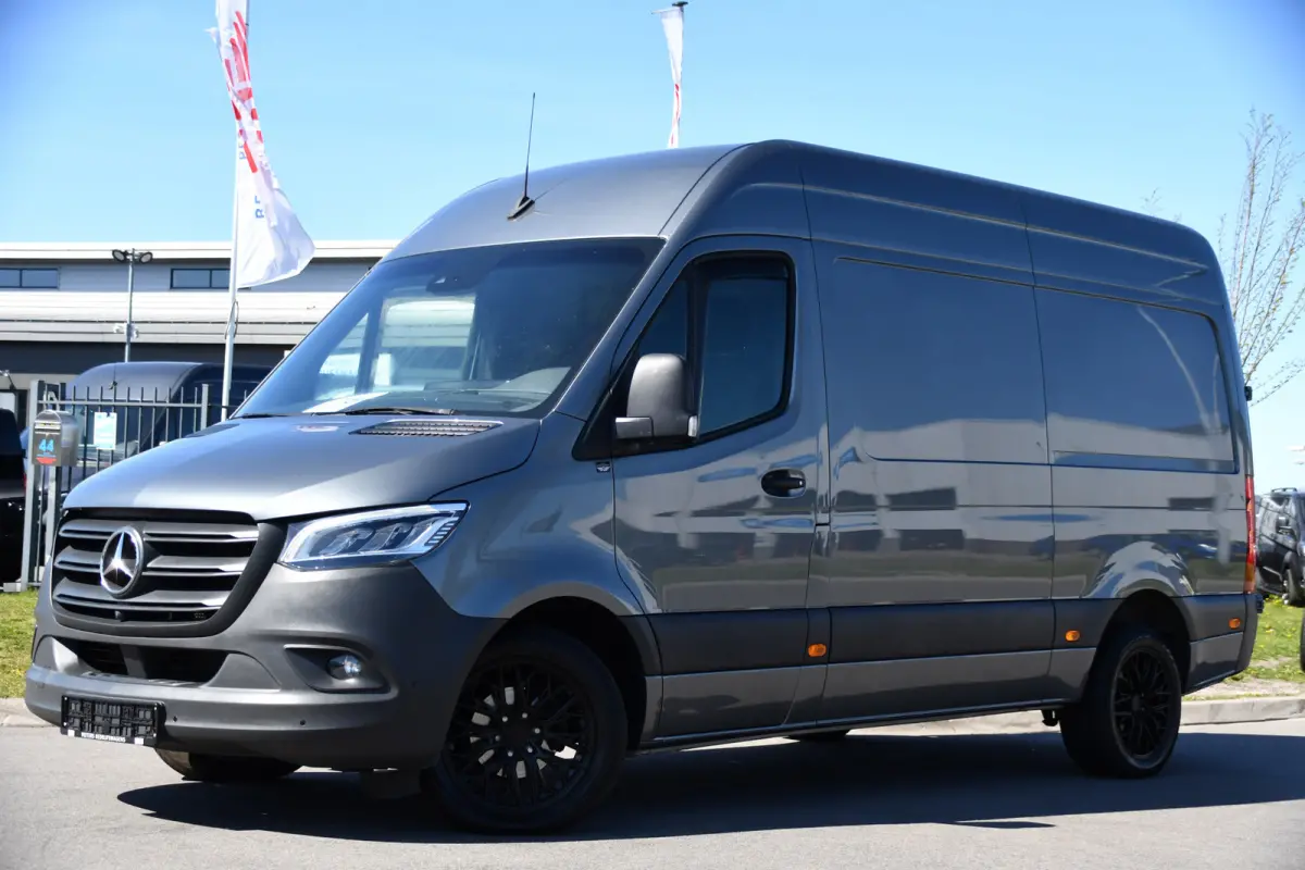 319 V6 3.0 CDI L2H2 PB Edition MARGE! Adaptieve Cruise, Camera, Carplay, 190pk, LED, Stoelverwarming, Multimedia, Automaat, Uniek!