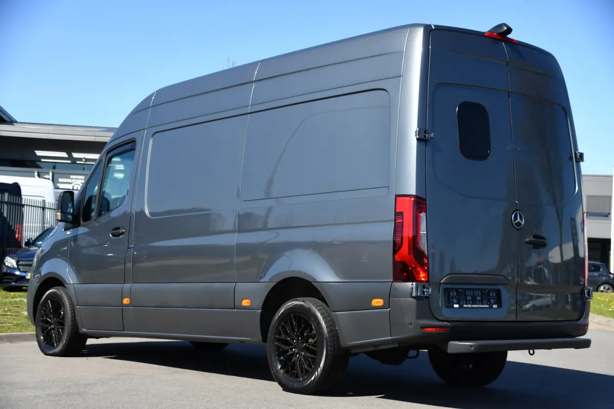 319 V6 3.0 CDI L2H2 PB Edition MARGE! Adaptieve Cruise, Camera, Carplay, 190pk, LED, Stoelverwarming, Multimedia, Automaat, Uniek!