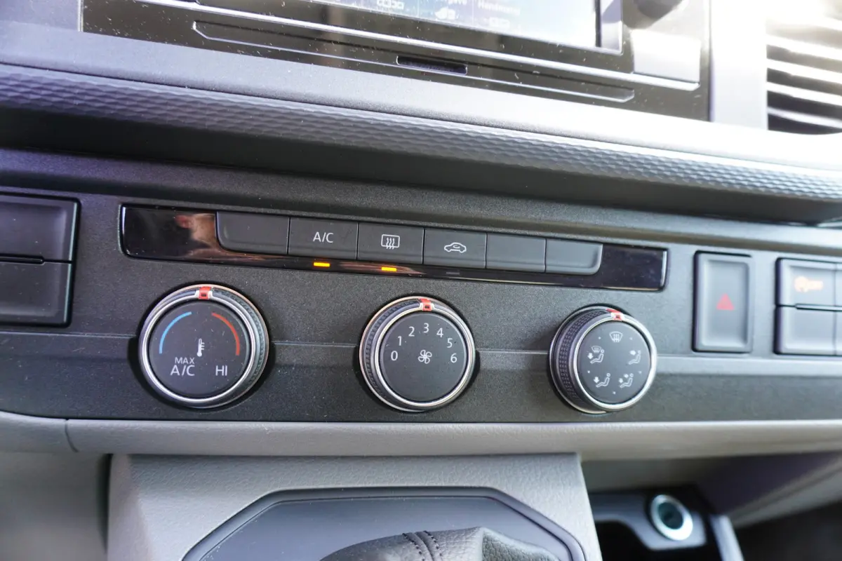 150pk Automaat L2H1 Apple Carplay Cruise control Parkeersensoren Airco