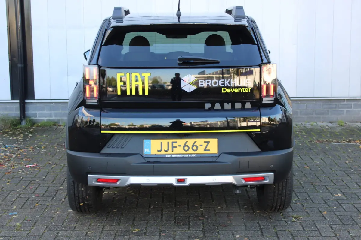 1.2 Hybrid La Prima | Achteruitrijcamera | Airco (automatisch) | Apple Carplay/Android Auto|telefoonintegratie premium
