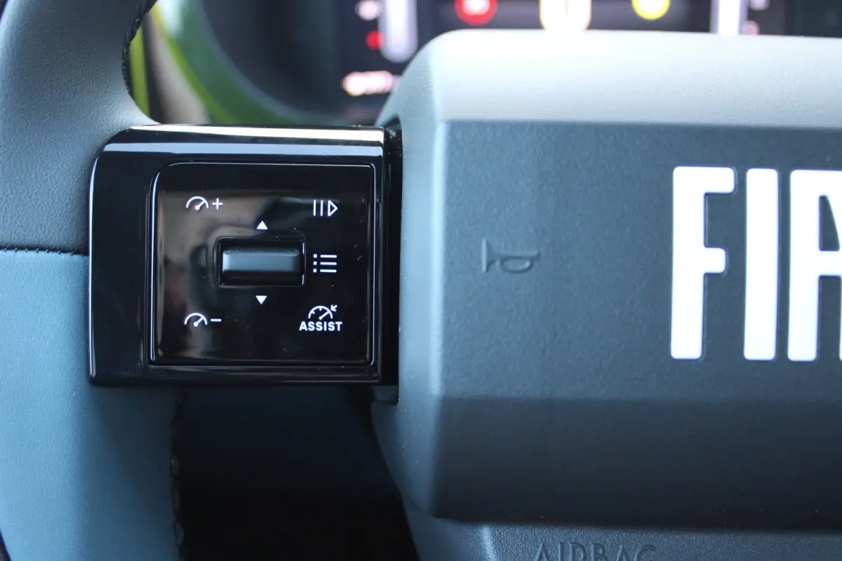 1.2 Hybrid La Prima | Achteruitrijcamera | Airco (automatisch) | Apple Carplay/Android Auto|telefoonintegratie premium
