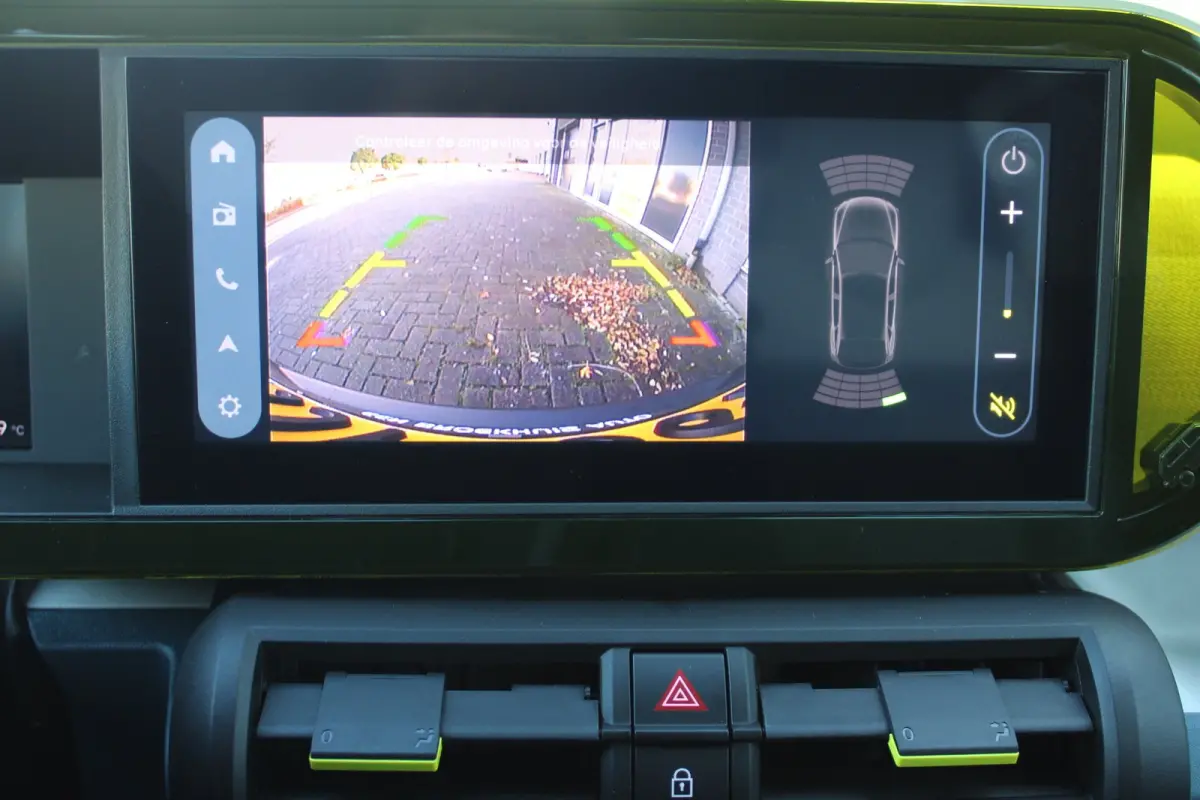 1.2 Hybrid La Prima | Achteruitrijcamera | Airco (automatisch) | Apple Carplay/Android Auto|telefoonintegratie premium