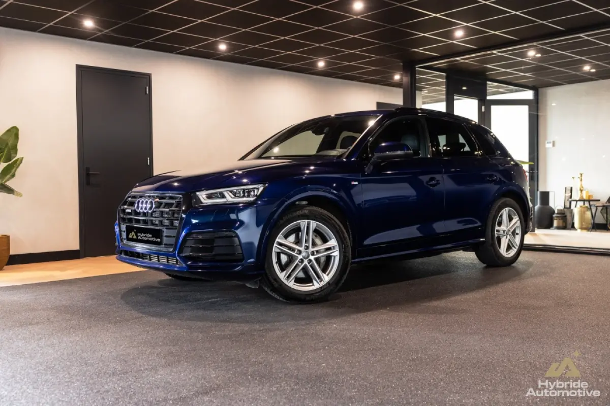 55 TFSI PHEV S Line | Quattro | Camera | Stoelverwarming |