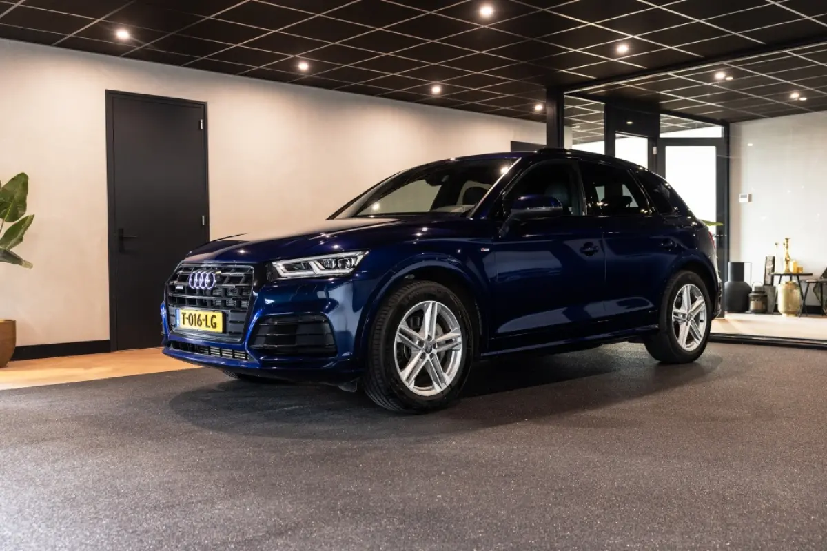 55 TFSI PHEV S Line | Quattro | Camera | Stoelverwarming |