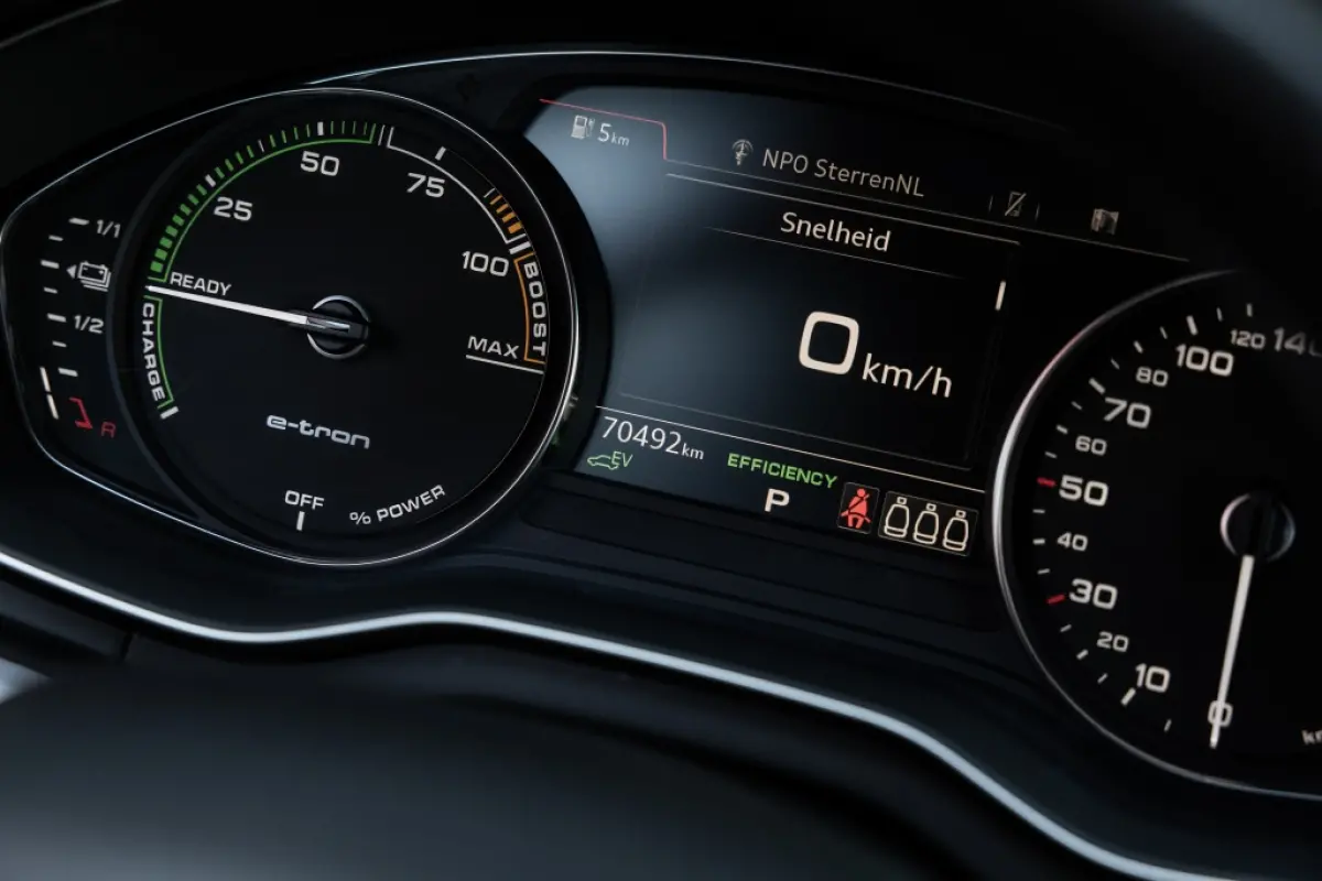 55 TFSI PHEV S Line | Quattro | Camera | Stoelverwarming |