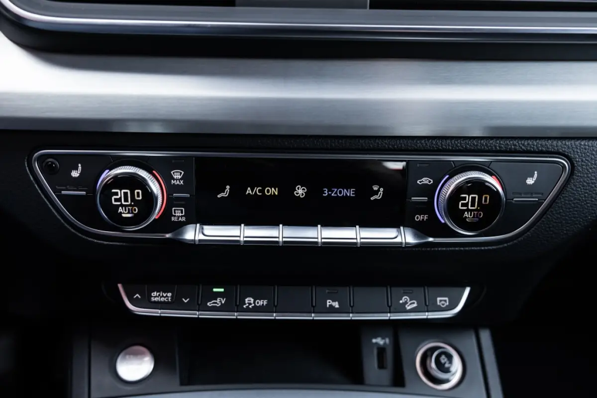 55 TFSI PHEV S Line | Quattro | Camera | Stoelverwarming |
