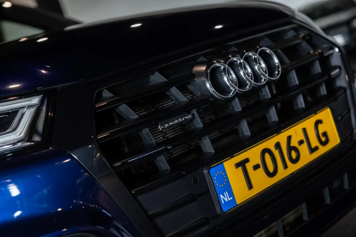 55 TFSI PHEV S Line | Quattro | Camera | Stoelverwarming |