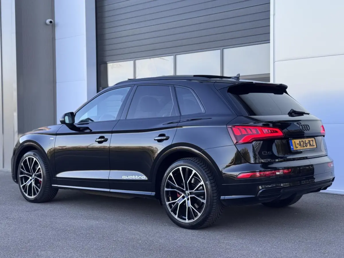 2.0 TFSI Quattro S-Line Black Edition Panodak|Camera