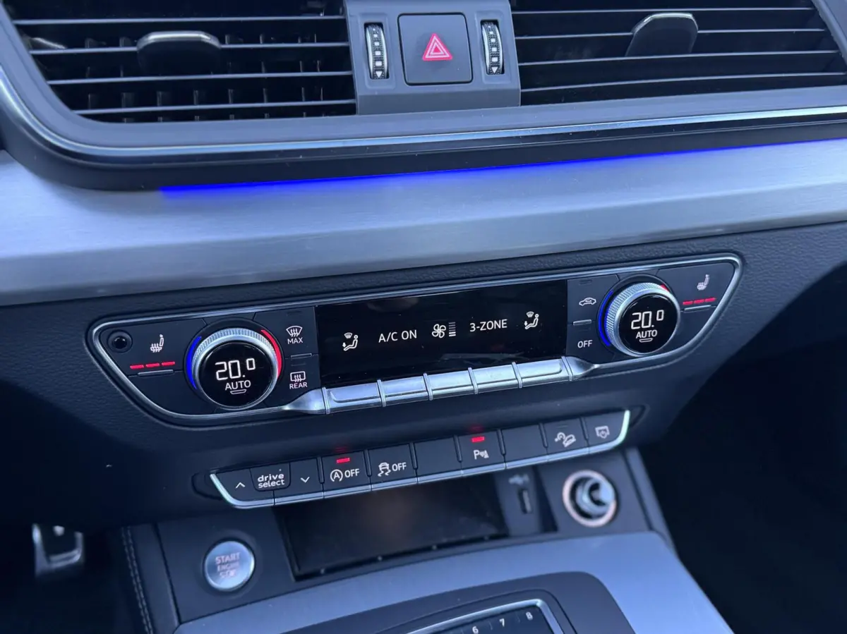 2.0 TFSI Quattro S-Line Black Edition Panodak|Camera