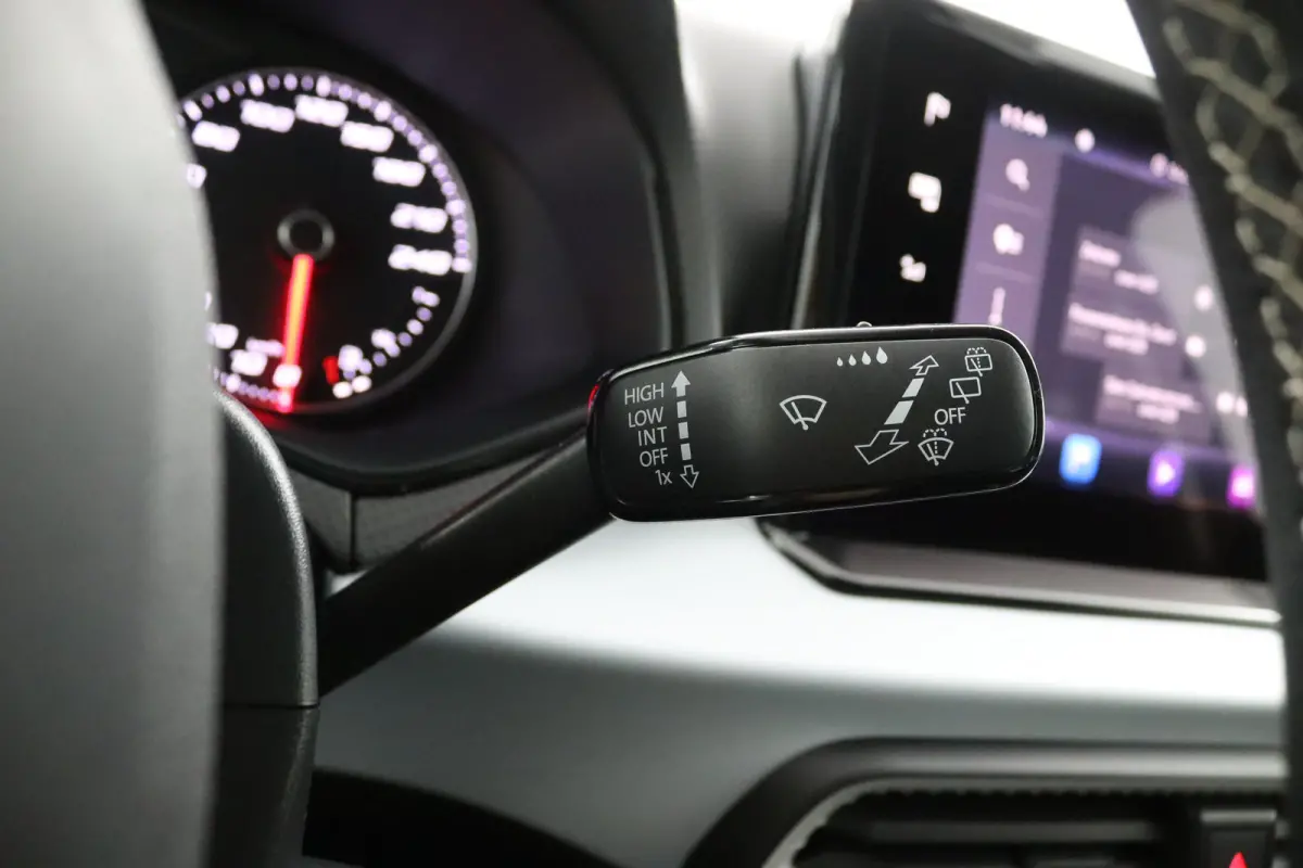 1.0 TSI Style | Navigatie | Climate Control | CarPlay/Android Auto | LED Koplampen | Parkeersensoren | Lichtmetalen Velgen