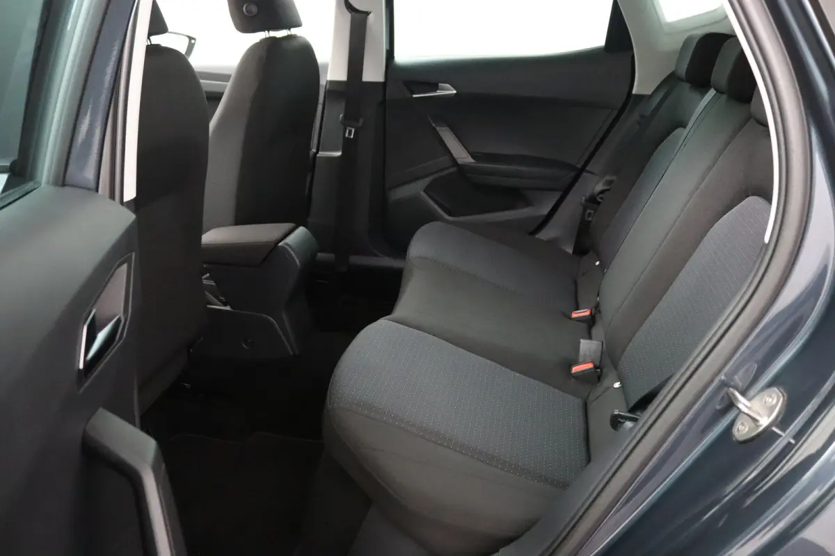 1.0 TSI Style | Navigatie | Climate Control | CarPlay/Android Auto | LED Koplampen | Parkeersensoren | Lichtmetalen Velgen