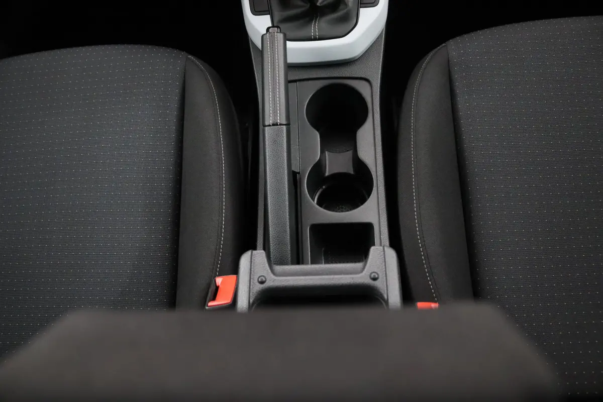 1.0 TSI Style | Navigatie | Climate Control | CarPlay/Android Auto | LED Koplampen | Parkeersensoren | Lichtmetalen Velgen