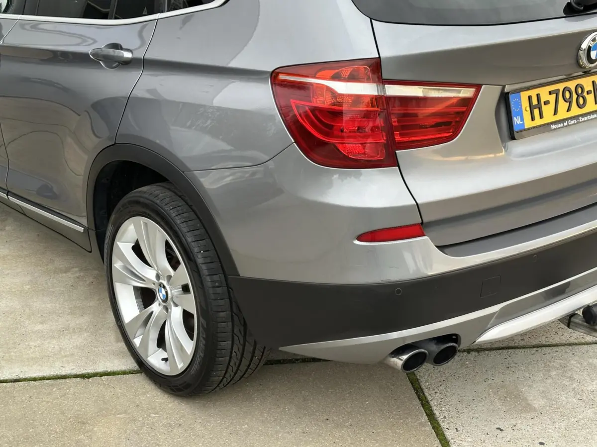 xDrive35i High Executive Automaat Youngtimer 306PK