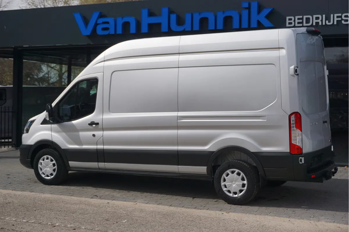 350L 130PK L3H3 BPM VRIJ!! Airco, Cruise, Camera, Trekhaak!! NR. J305*