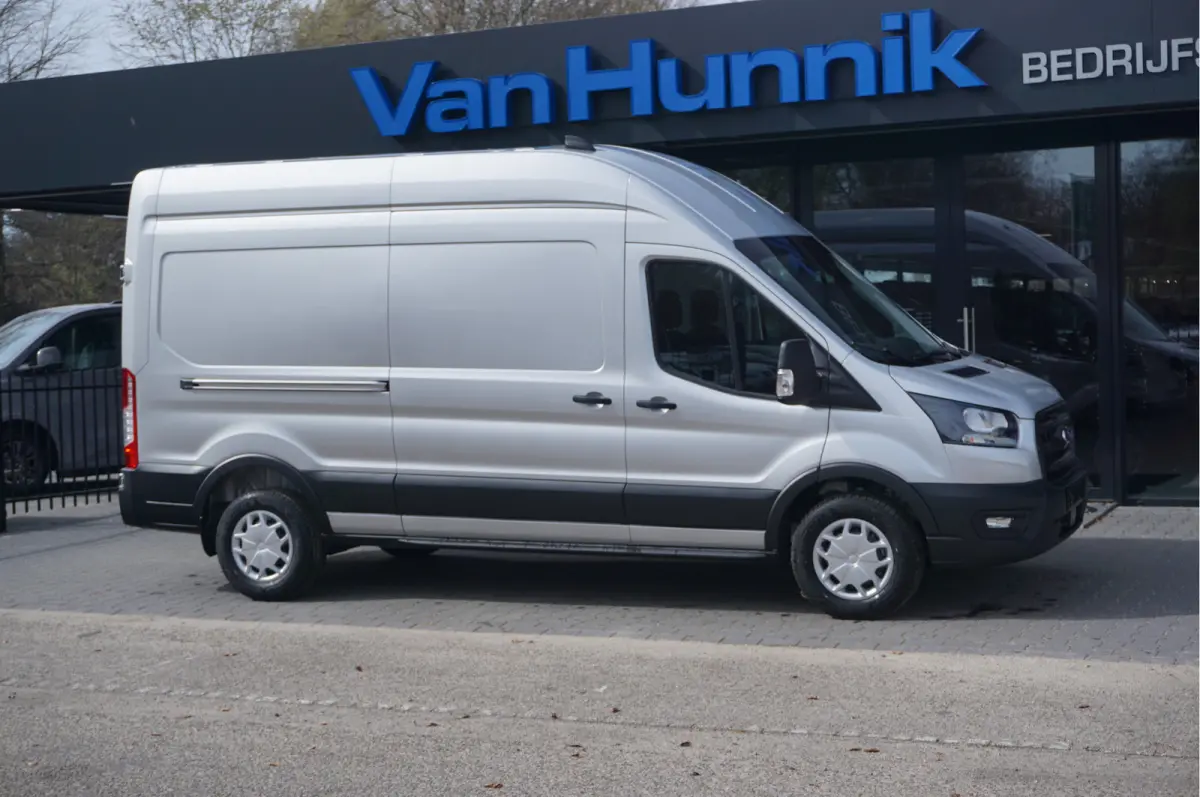 350L 130PK L3H3 BPM VRIJ!! Airco, Cruise, Camera, Trekhaak!! NR. J305*