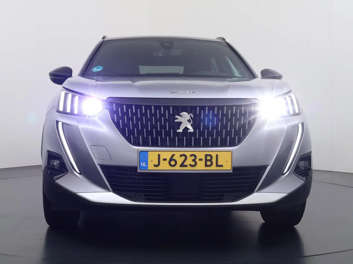 SUV GT-Line 130pk | Navigatie | Automatische airco | Camera achter | Parkeersensoren voor en achter | Cruise control | Full LED koplampen | Apple Carplay en Android auto | 1e eigenaar