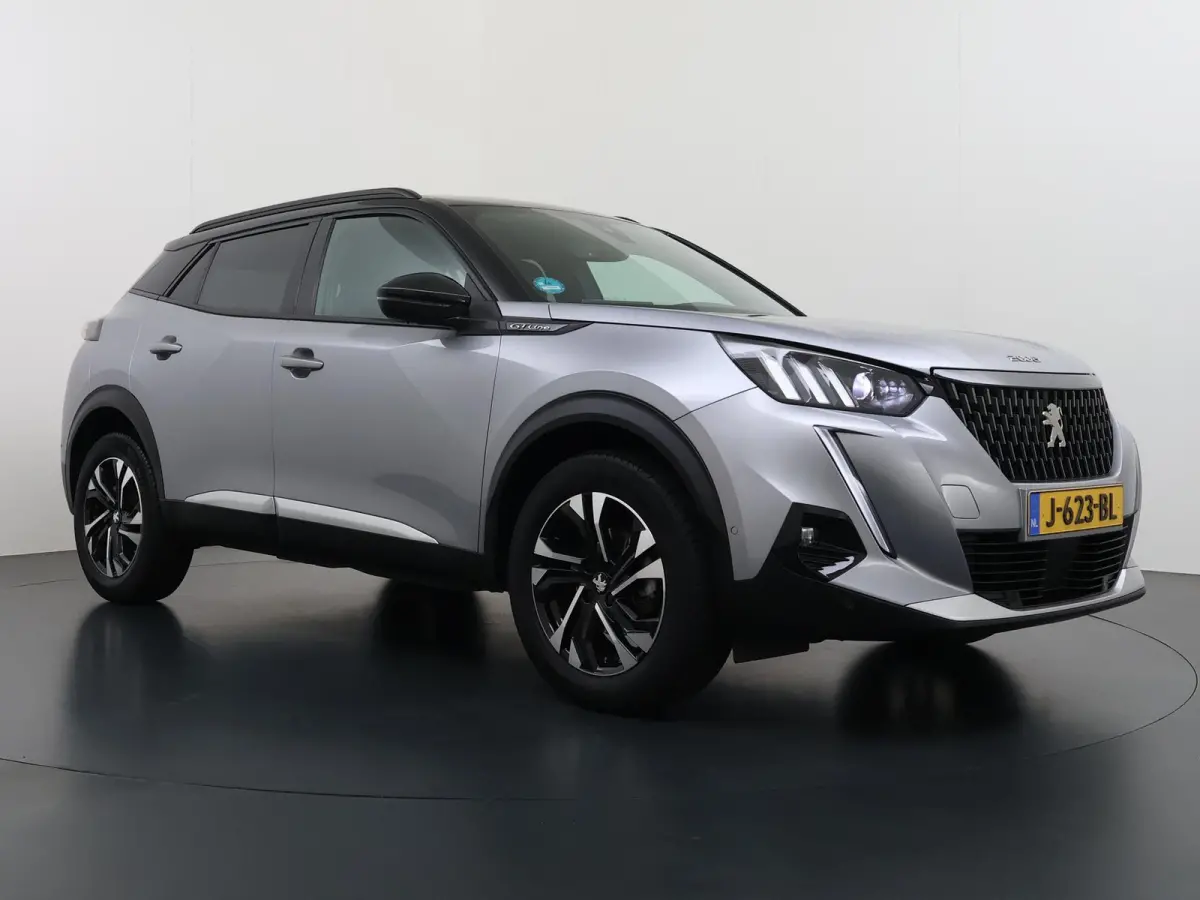 SUV GT-Line 130pk | Navigatie | Automatische airco | Camera achter | Parkeersensoren voor en achter | Cruise control | Full LED koplampen | Apple Carplay en Android auto | 1e eigenaar