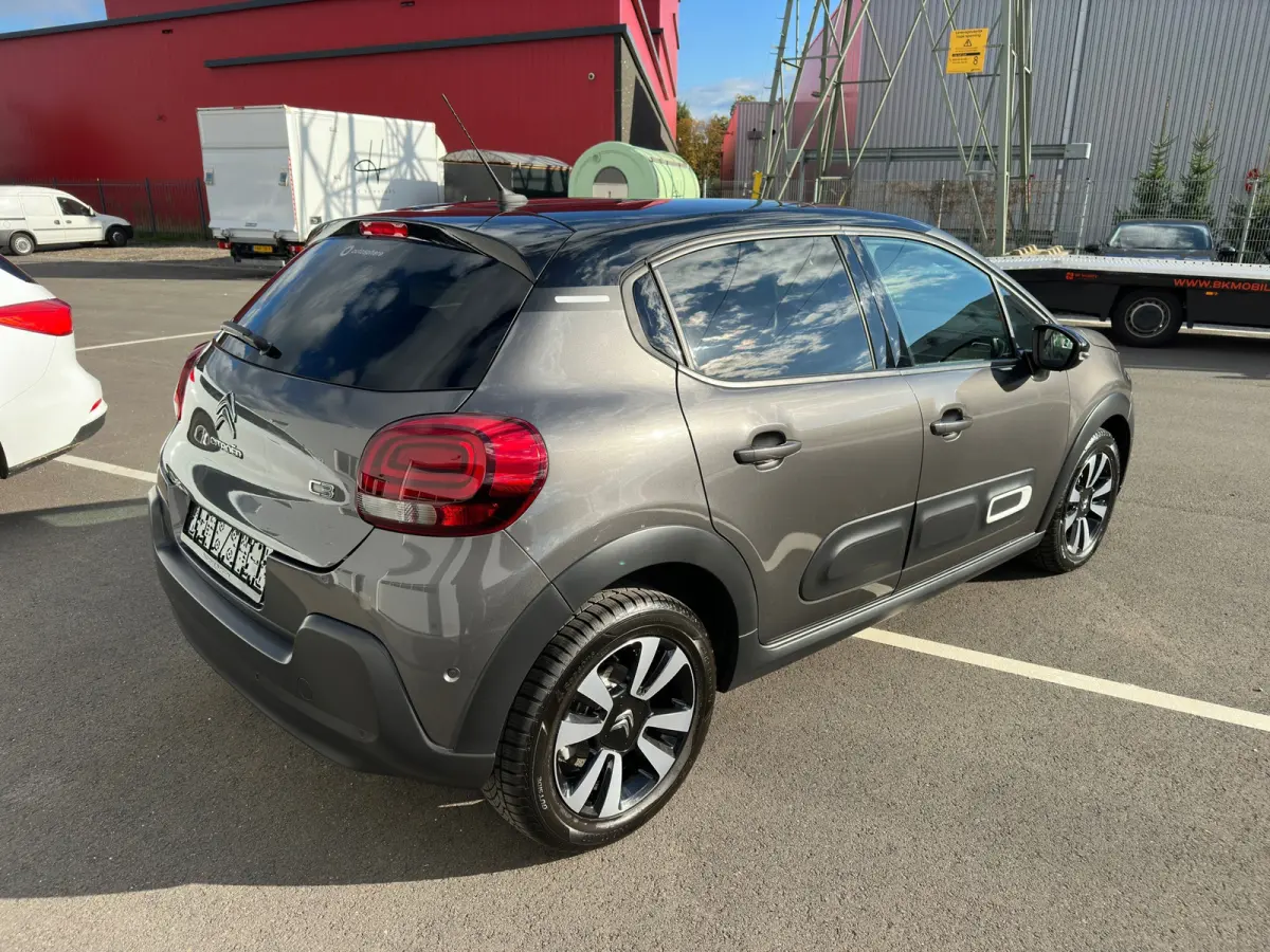 1.2 PureTech S&S Shine Automaat Navigatie Achteruitrijcamera Climate controle
