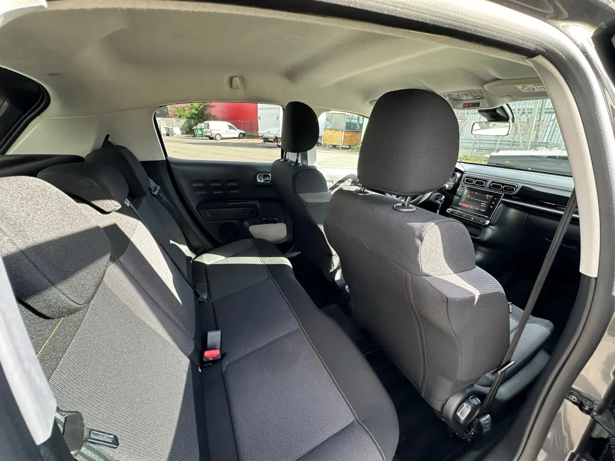 1.2 PureTech S&S Shine Automaat Navigatie Achteruitrijcamera Climate controle