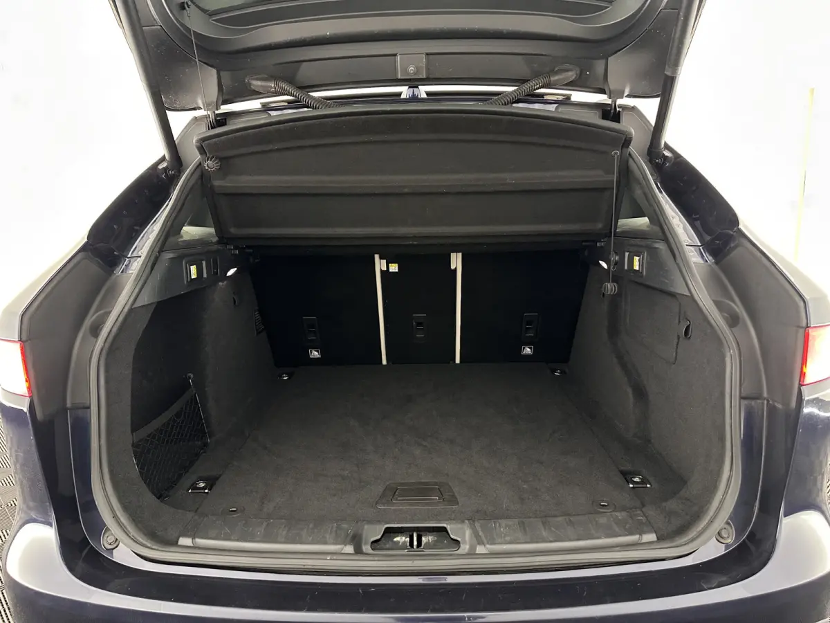 3.0 S AWD 30d Aut. *PANO | LEATHER | XENON | DIGI-COCKPIT | NAVI-FULLMAP | CAMERA | SHIFTPADDLES | ECC | AMBIENTLIGHT | LANE-ASSIST | HEATED-VENTILATED-COMFORTSEATS | PDC | CRUISE | 18''ALU