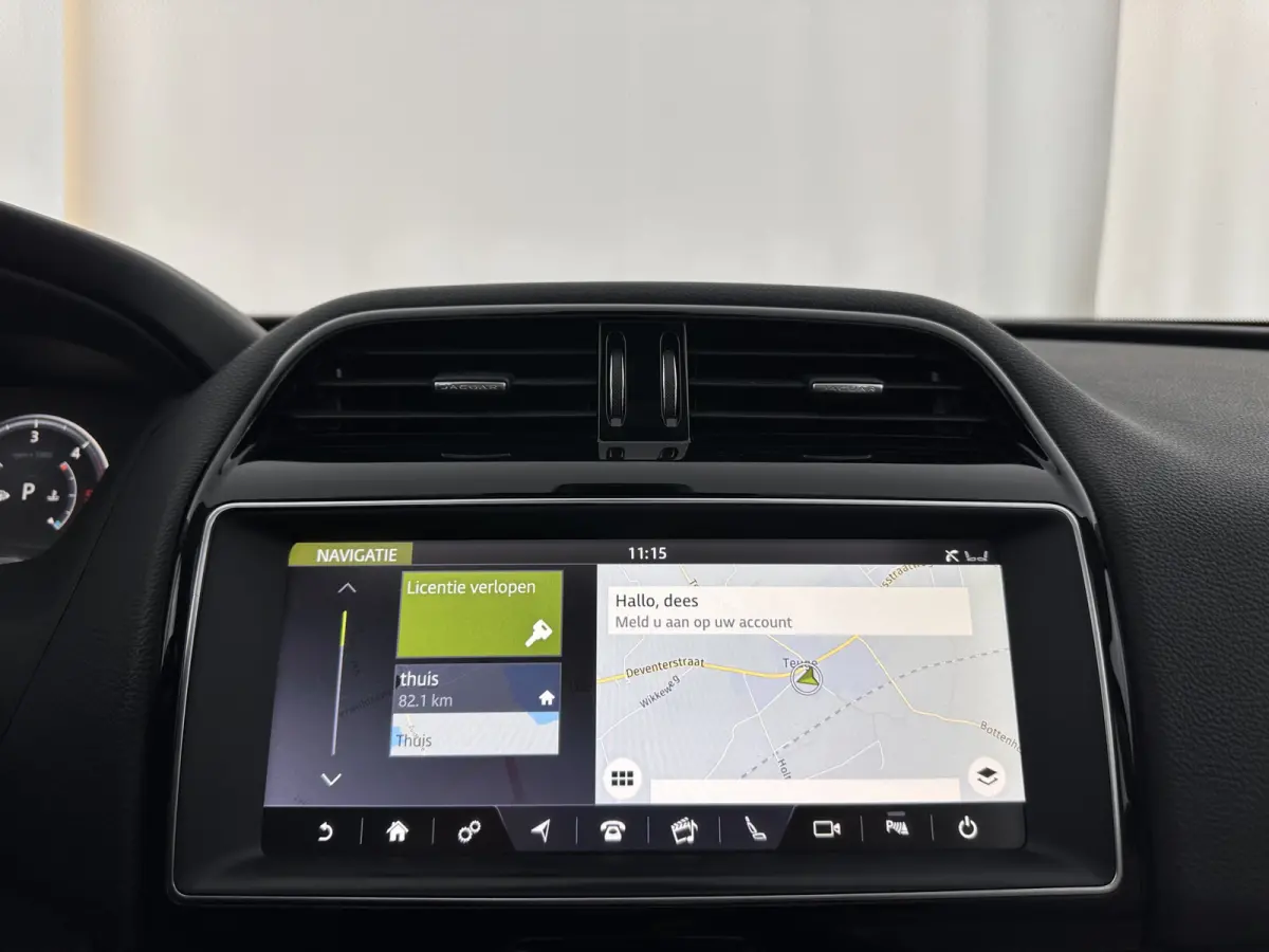 3.0 S AWD 30d Aut. *PANO | LEATHER | XENON | DIGI-COCKPIT | NAVI-FULLMAP | CAMERA | SHIFTPADDLES | ECC | AMBIENTLIGHT | LANE-ASSIST | HEATED-VENTILATED-COMFORTSEATS | PDC | CRUISE | 18''ALU