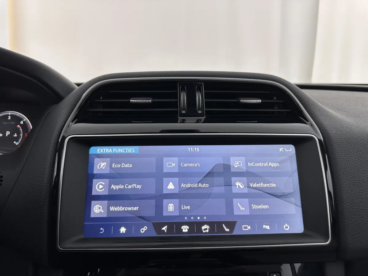 3.0 S AWD 30d Aut. *PANO | LEATHER | XENON | DIGI-COCKPIT | NAVI-FULLMAP | CAMERA | SHIFTPADDLES | ECC | AMBIENTLIGHT | LANE-ASSIST | HEATED-VENTILATED-COMFORTSEATS | PDC | CRUISE | 18''ALU