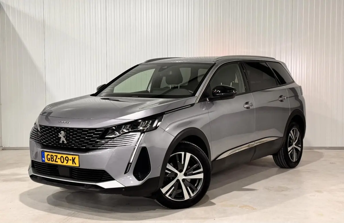 Peugeot 5008 2023 Benzine Handgeschakeld leasen