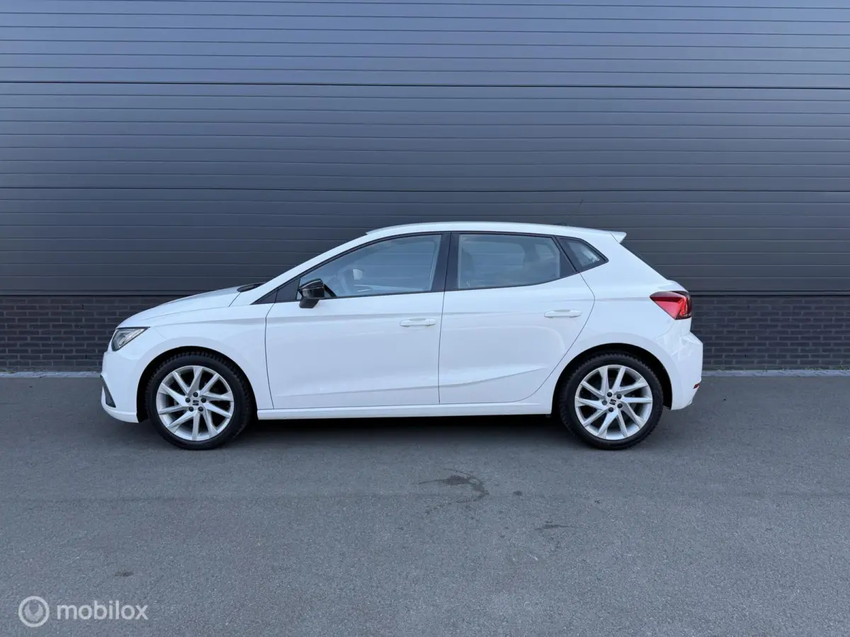 1.0 EcoTSI FR Business Connect TOPSTAAT! 49.000KM!