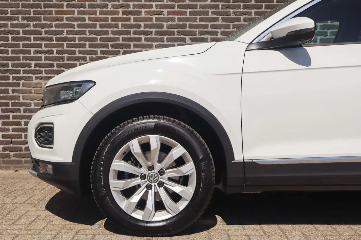 1.5 TSI 150pk DSG Sport | Navigatie | Achteruitrijcamera | LED Verlichting