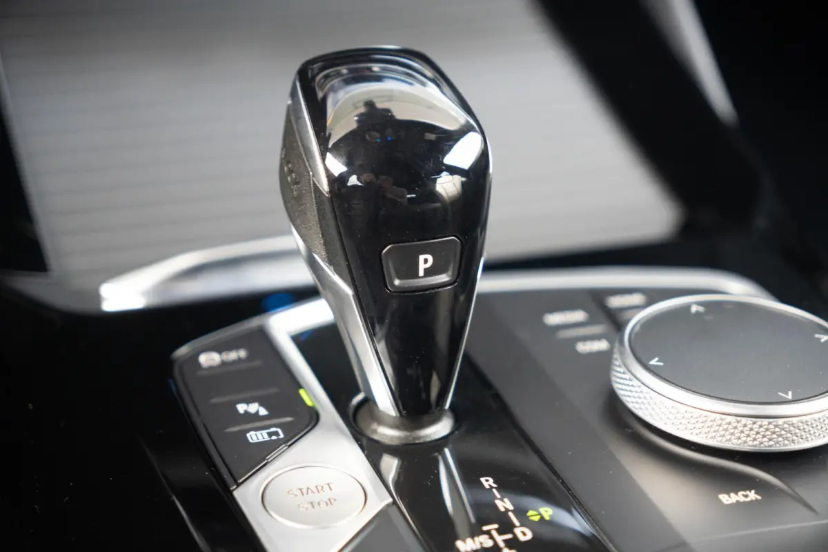 xDrive30e SoH 97% | High Executive M Sportpakket | Head-Up Display | HiFi Harman Kardon | Driving Assistant