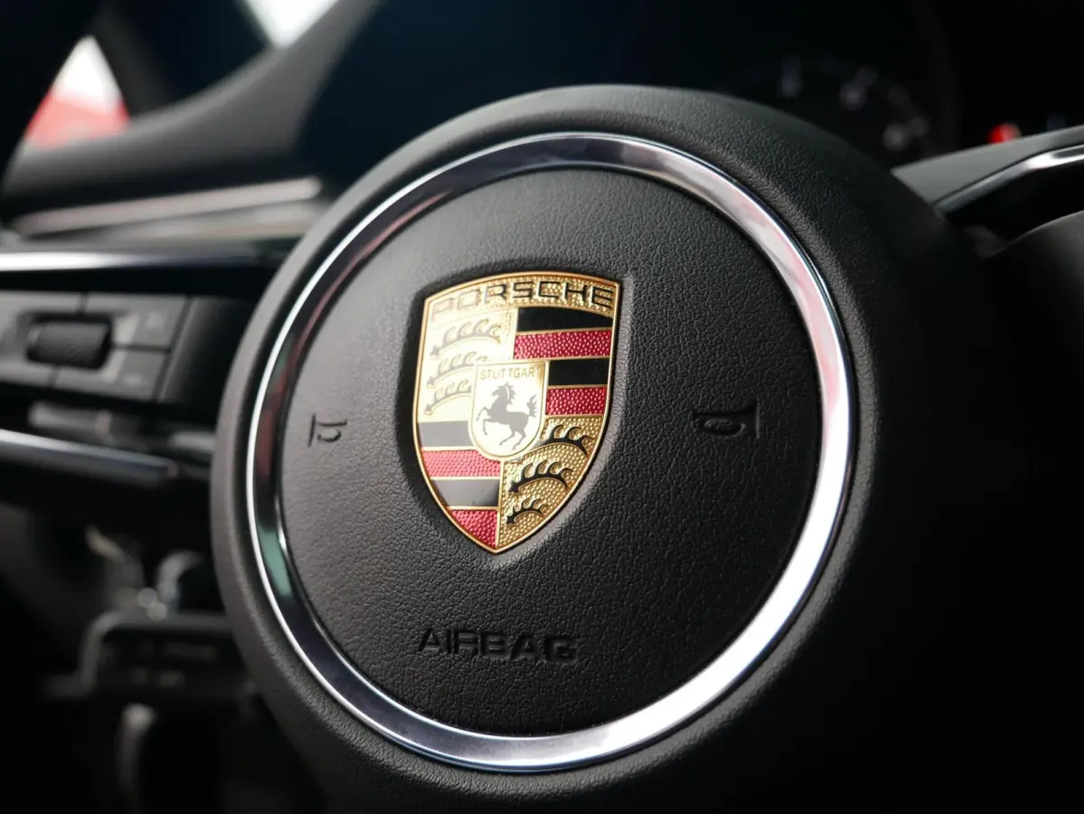 2.0 FACELIFT| PANO| TREKHAAK| 21LM| Sport Chrono