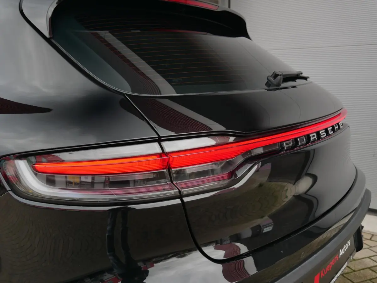 2.0 FACELIFT| PANO| TREKHAAK| 21LM| Sport Chrono