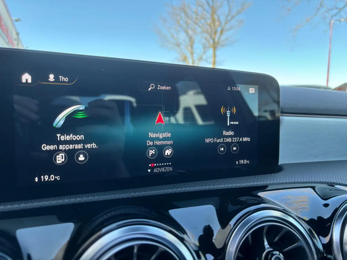 250 e Business Solution AMG Limited | Pano | Sfeerverlichting | Memory Stoelen | Traffic Camera